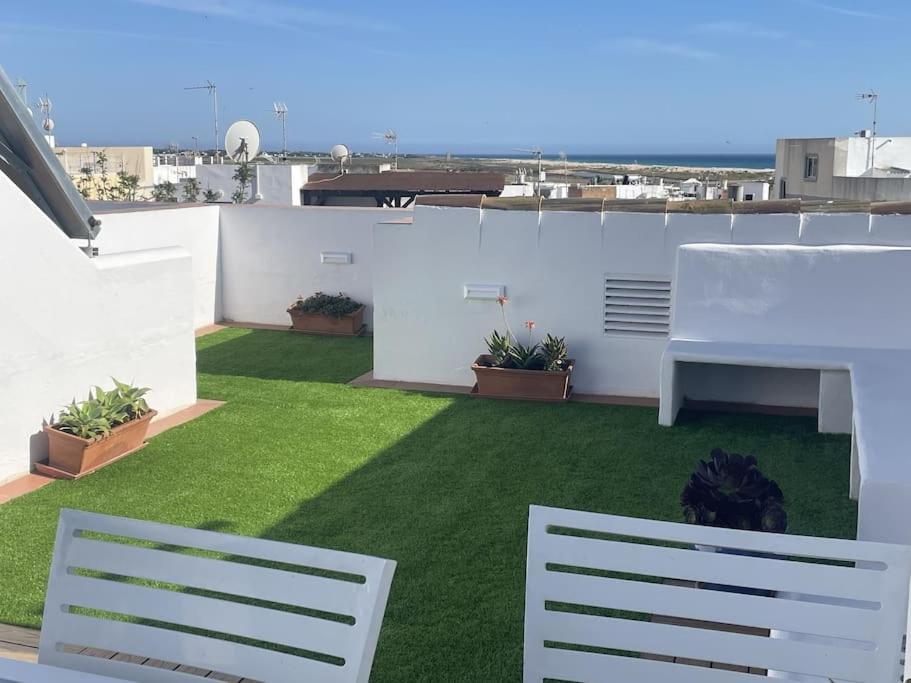 Casa Lola Conil, Azotea Al Mar Y Parking Solo Familias O Parejas Villa Conil de la Frontera Kültér fotó
